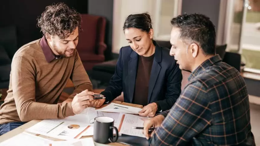 Stick or switch mortgage lenders?